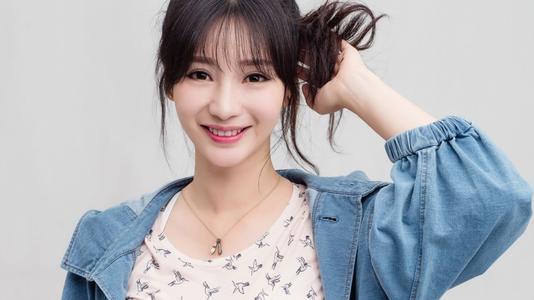 中国女星爆料娱乐圈,揭秘幕后真相与内幕黑幕 第2张 中国女星爆料娱乐圈,揭秘幕后真相与内幕黑幕 第2张